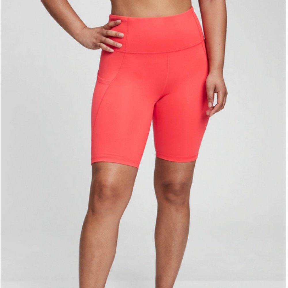 - NWT GapFit 9" High Rise Blackout Bike Shorts